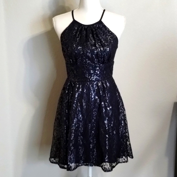 B. Darlin Mock Neck Navy Blue Lace Fit-and Flare Dress Size 5/6 Juniors Prom - Picture 1 of 7